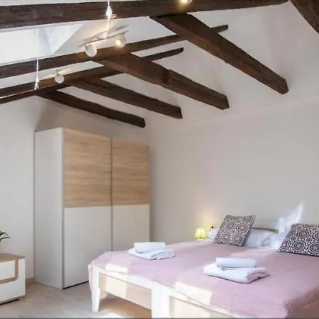 Central Apartments Apartment Pula
