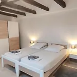 Central Apartments Apartment Pula